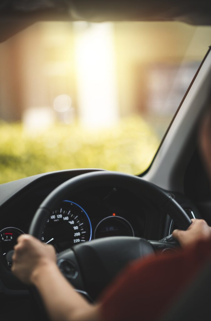 Autofahrer hinter Steuer